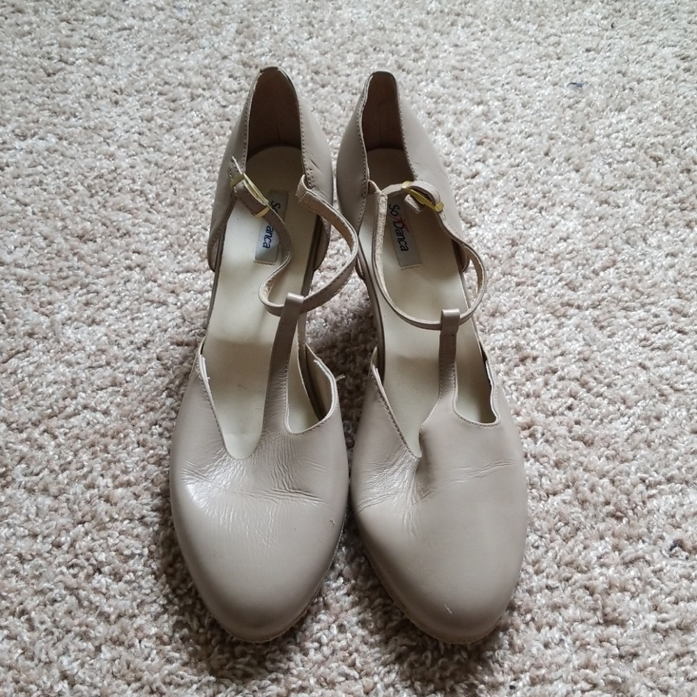 So Danca Tan Character Shoe